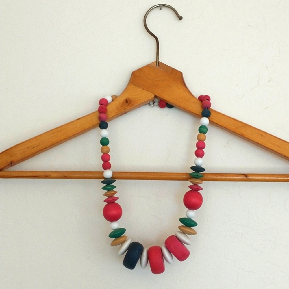 Colorful vintage boho beaded wood summer necklace